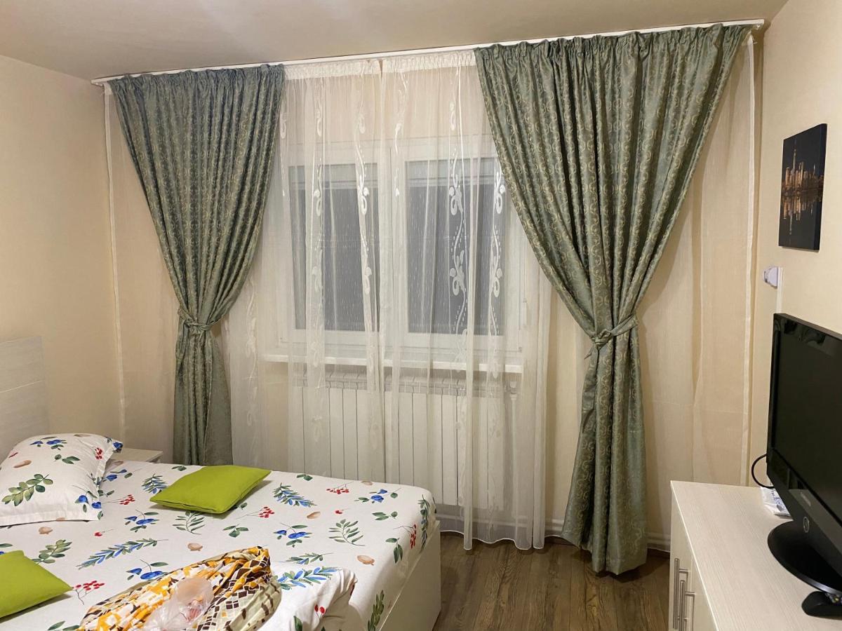 Garsoniera Lux Mioritei Bacău Exterior foto